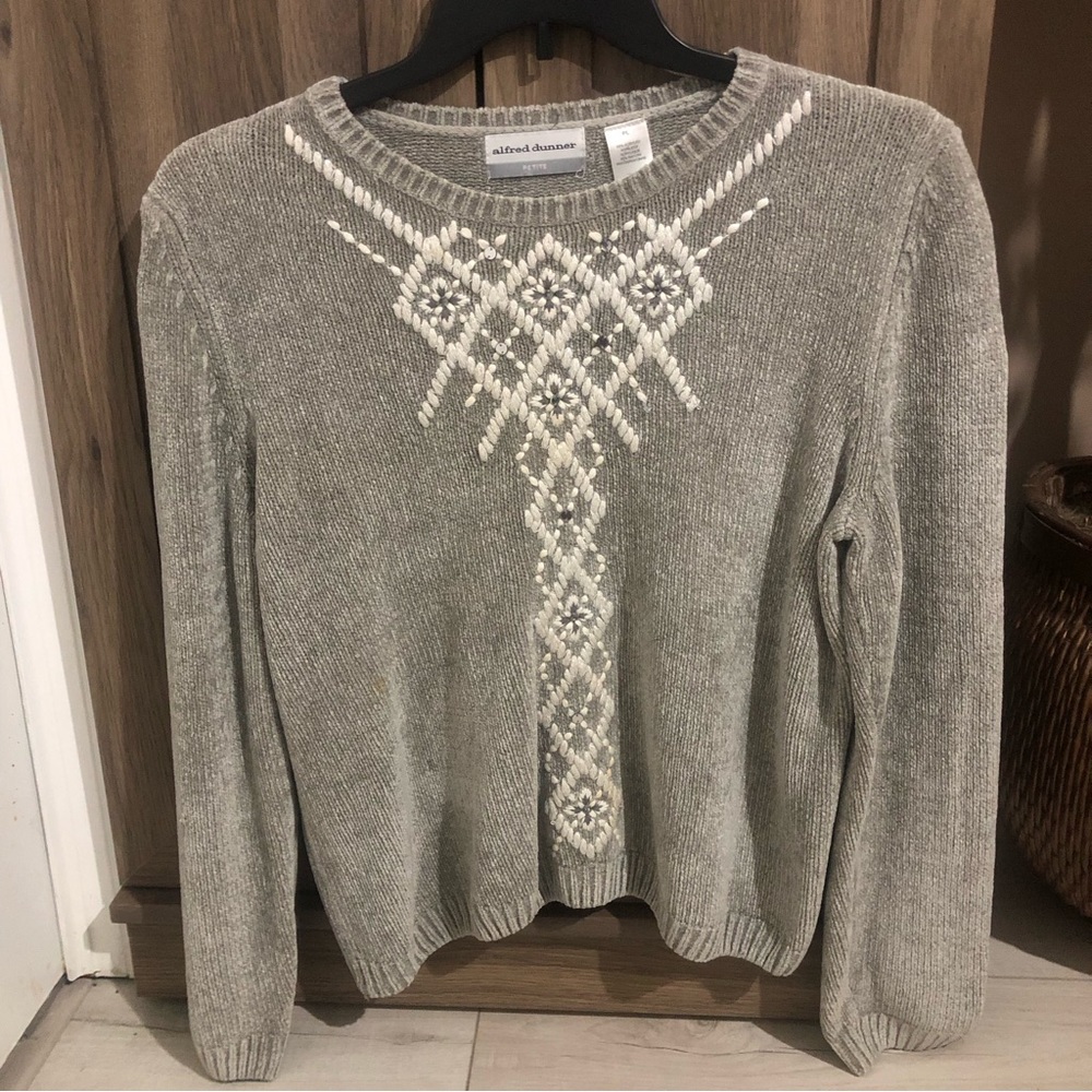 Alfred dunner cute sweater size L